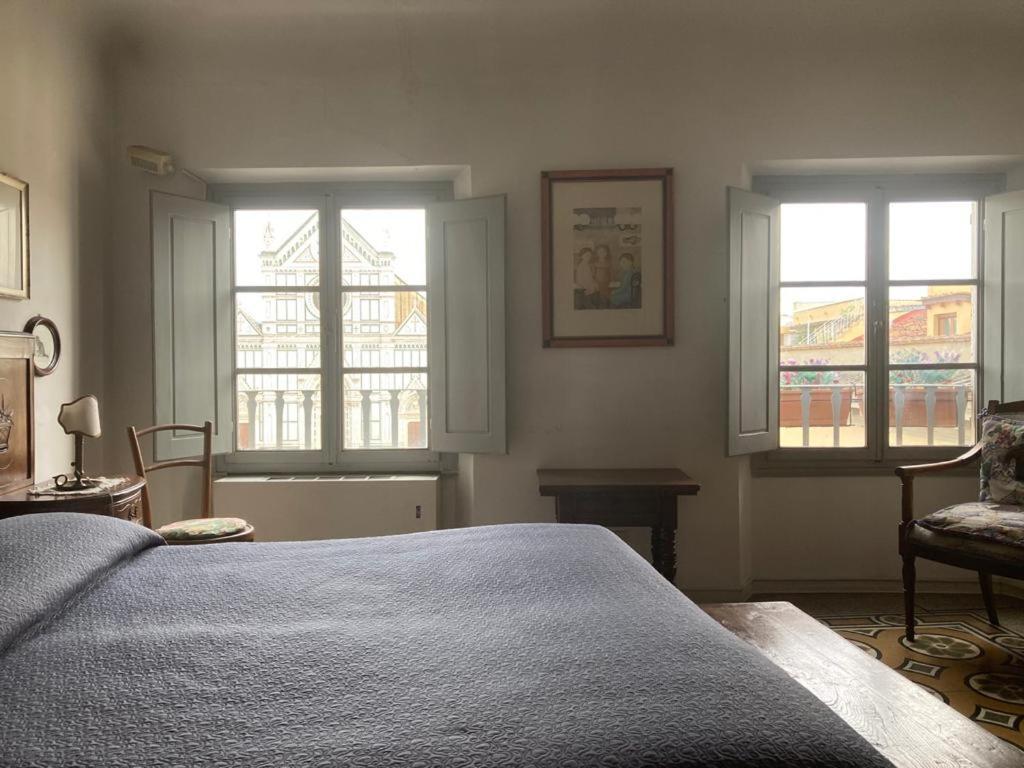 Attico In Piazza Santa Croce Apartment Florence Luaran gambar
